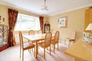 Dining Room- click for photo gallery